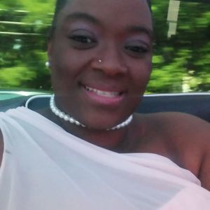 Meet your Posher, Elicia